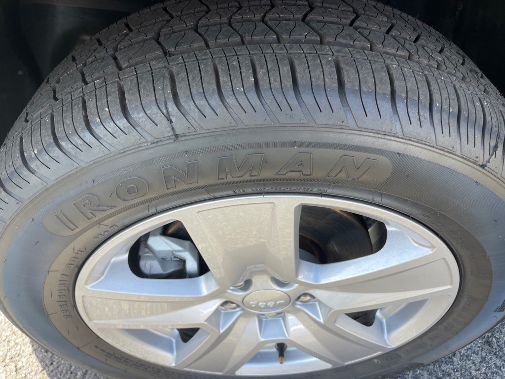 2022 Jeep Compass Image 28