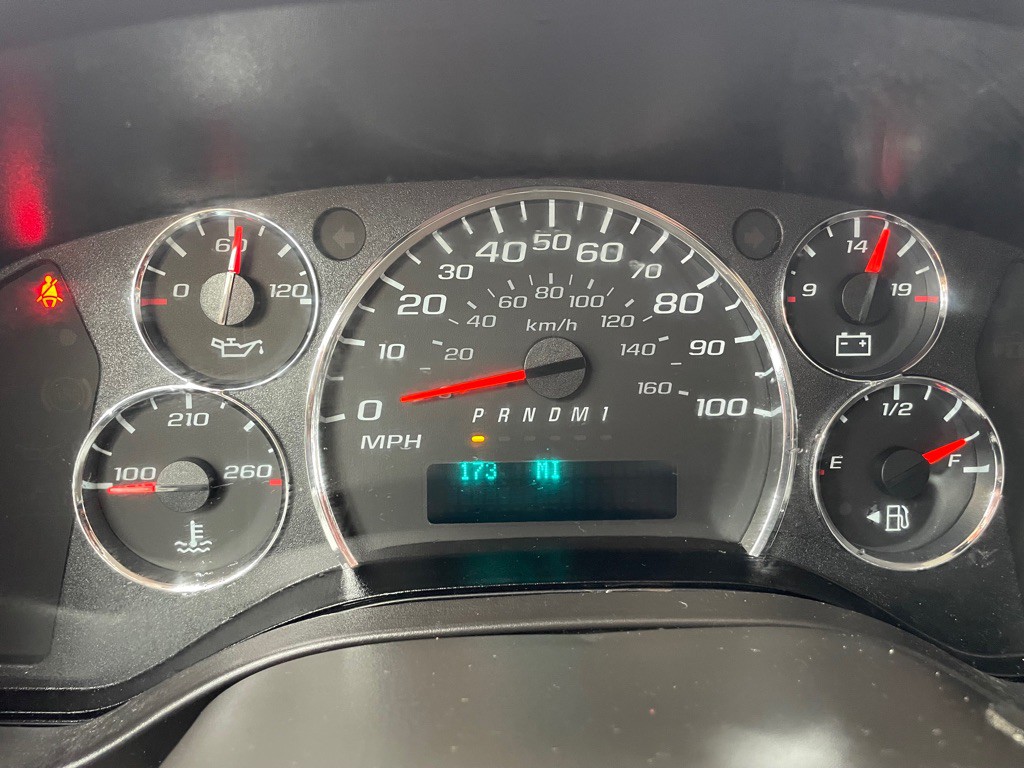 2023 Chevrolet Express Image 10