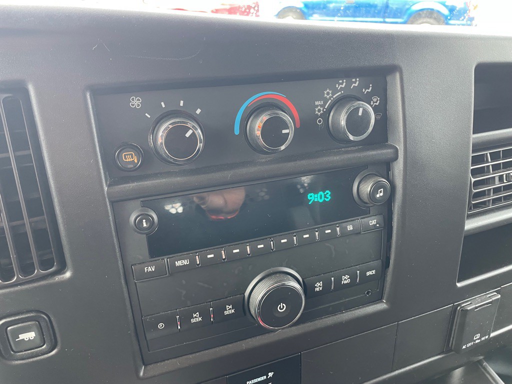 2023 Chevrolet Express Image 11