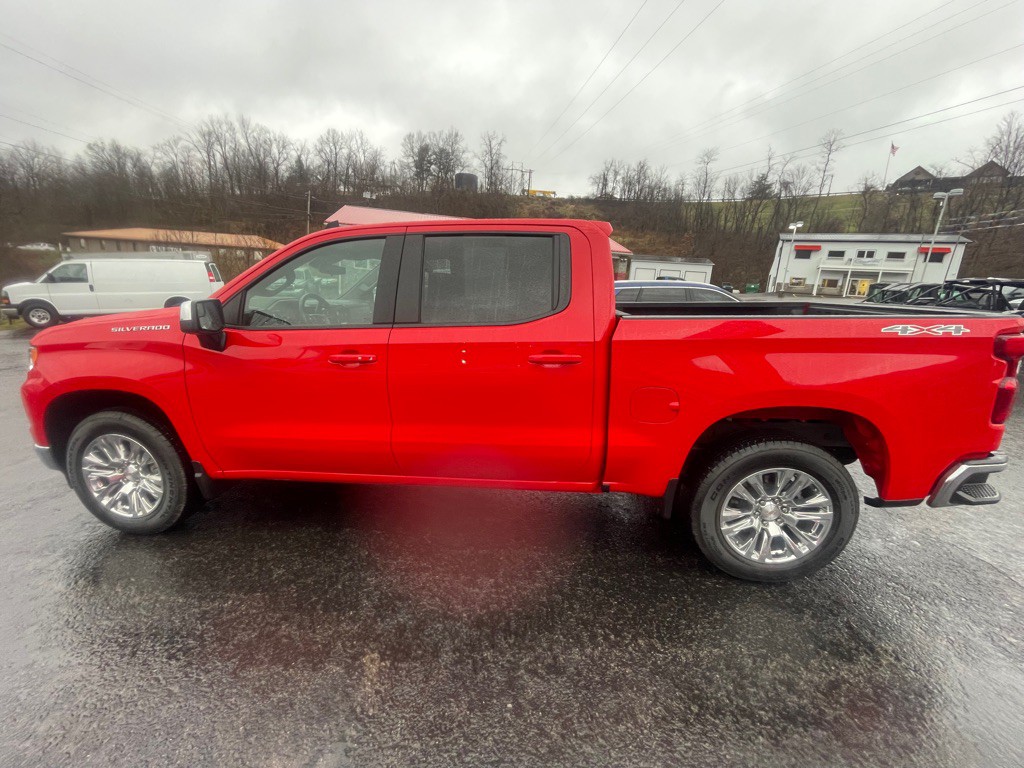 2025 Chevrolet Silverado 1500 Image 3