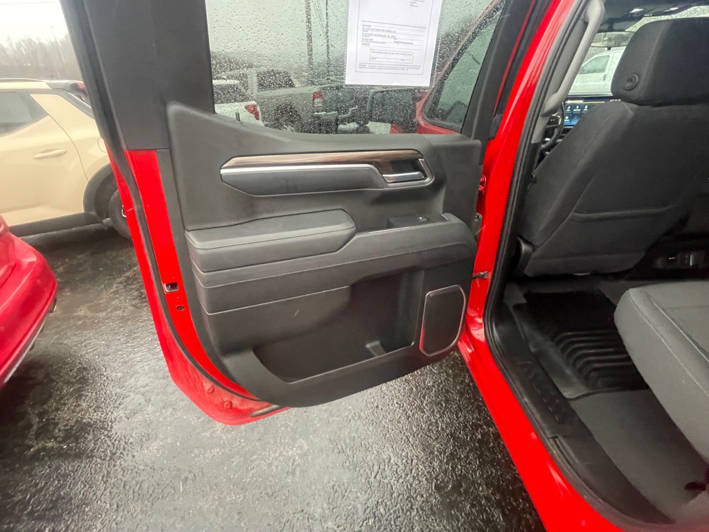 2025 Chevrolet Silverado 1500 Image 6