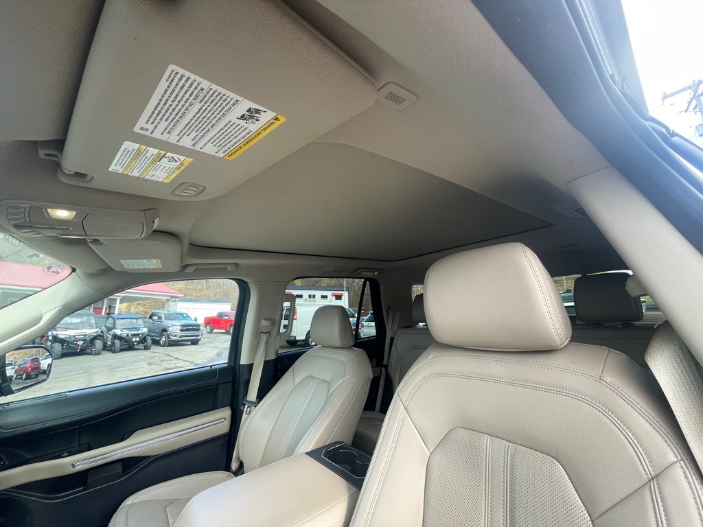 2024 Ford Expedition Image 6