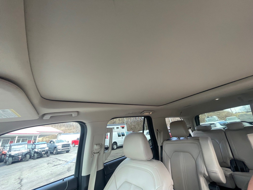 2024 Ford Expedition Image 17