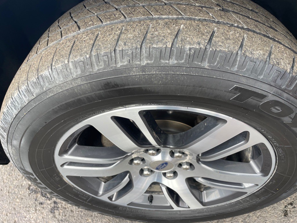 2024 Ford Expedition Image 25