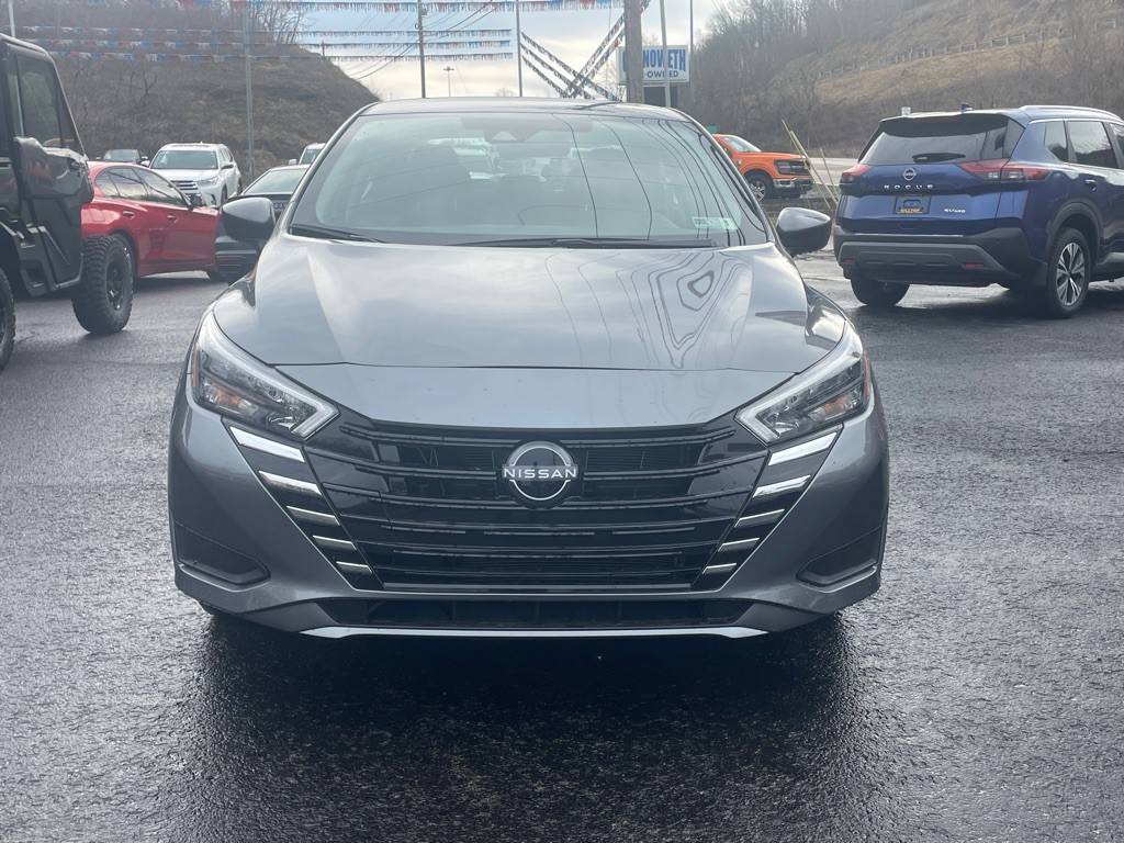 2025 Nissan Versa Image 2