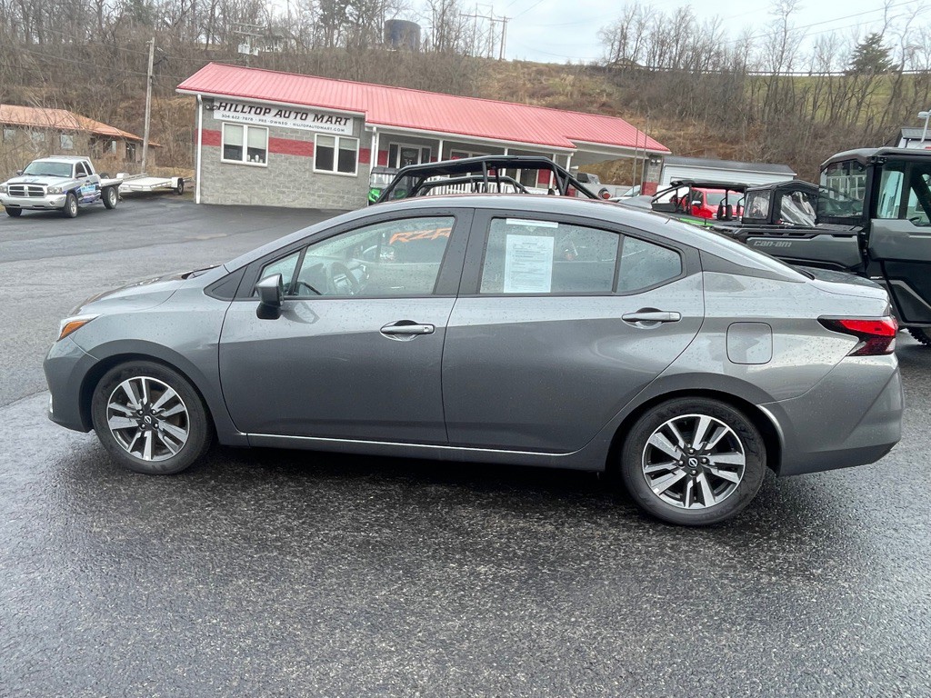 2025 Nissan Versa Image 3