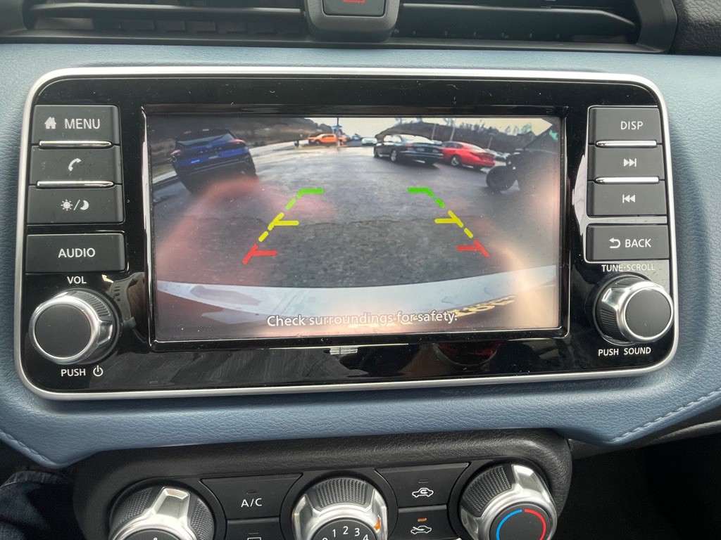 2025 Nissan Versa Image 12