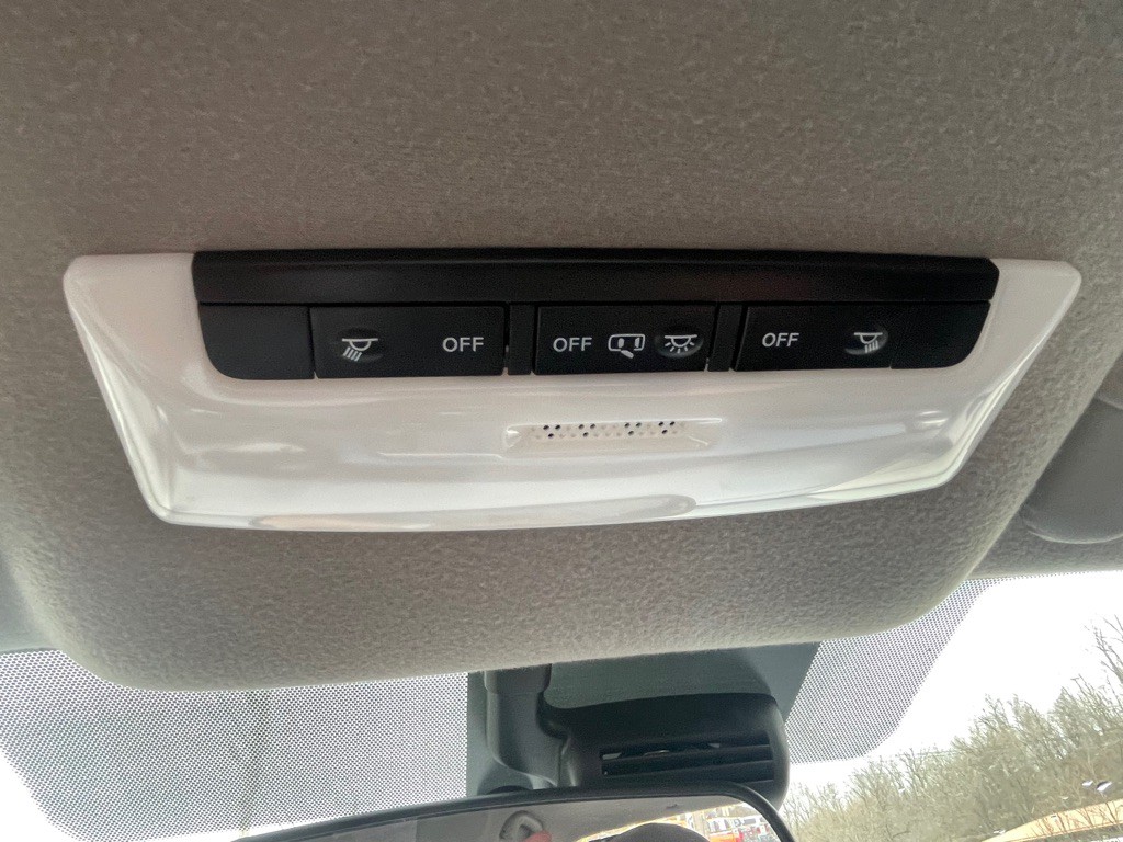 2025 Nissan Versa Image 16