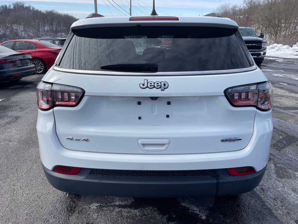 2022 Jeep Compass Image 4