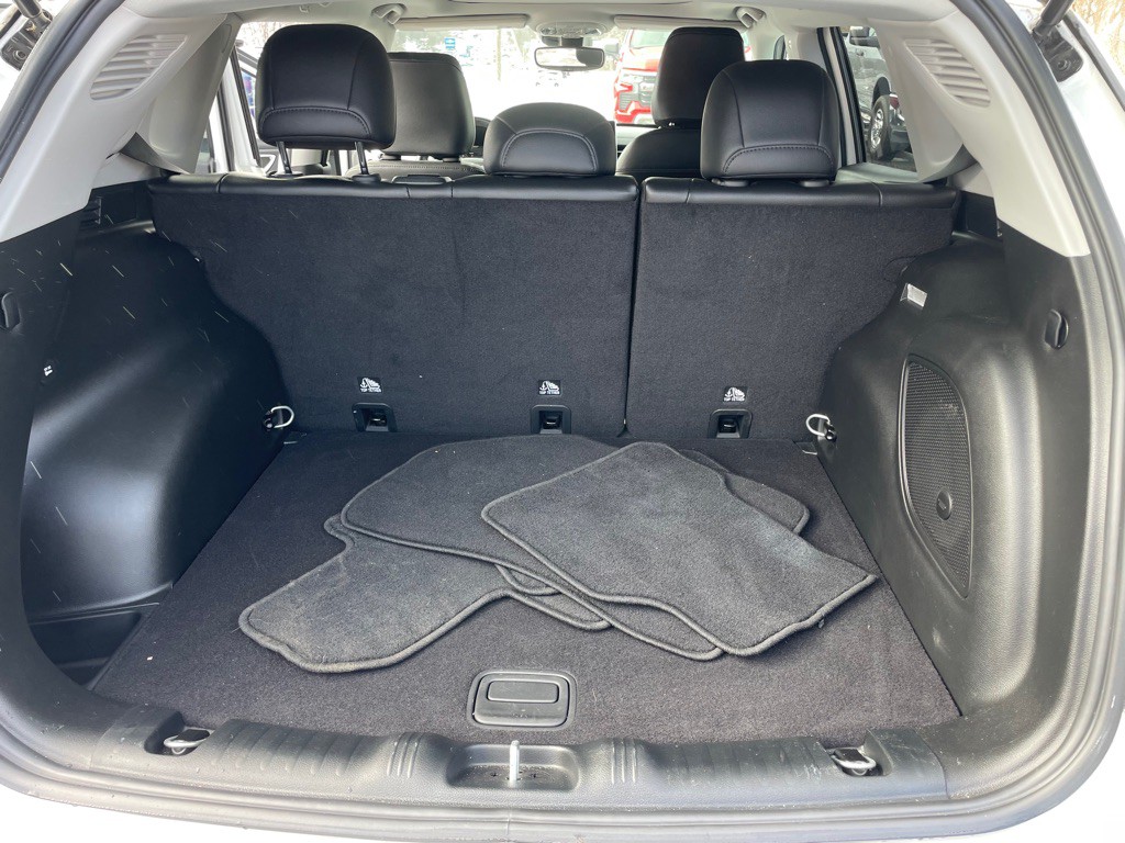 2022 Jeep Compass Image 18