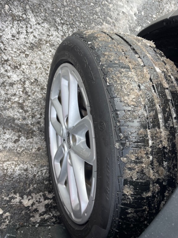 2015 MINI Cooper Image 16