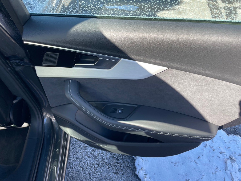 2023 Audi A4 Image 9