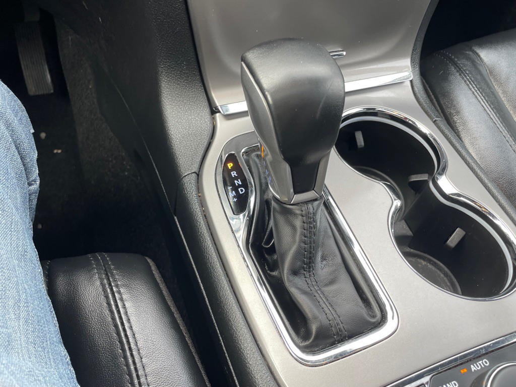 2022 Jeep Grand Cherokee Image 15