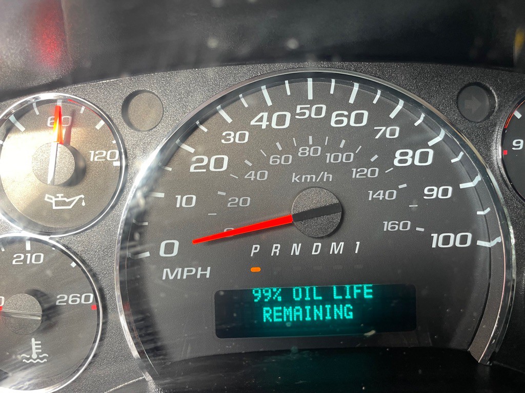 2024 GMC Savana Image 5