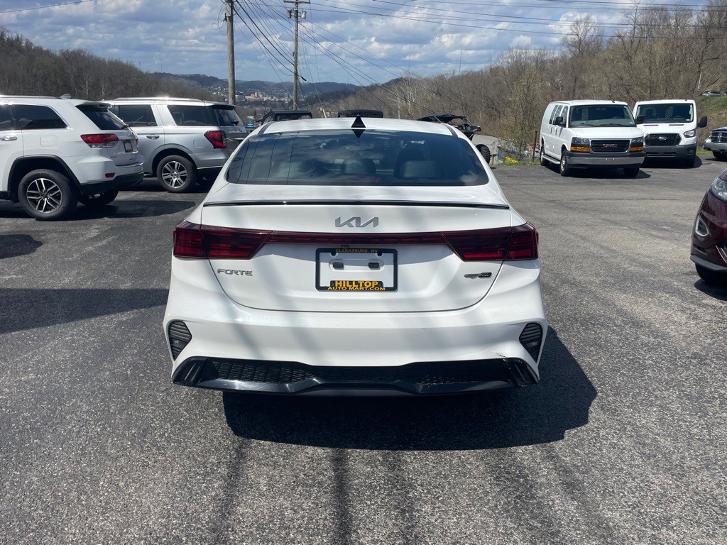 2023 Kia Forte Image 4