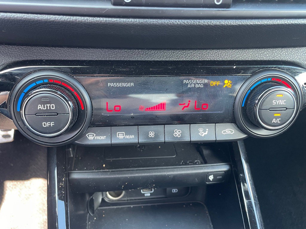 2023 Kia Forte Image 9