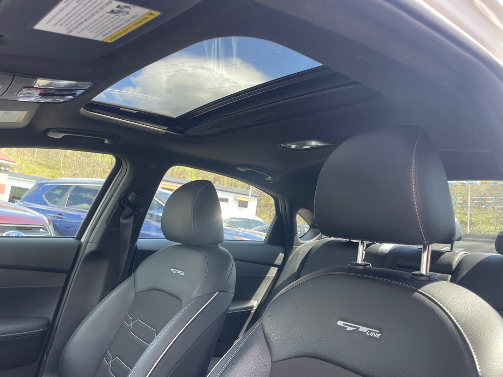 2023 Kia Forte Image 21