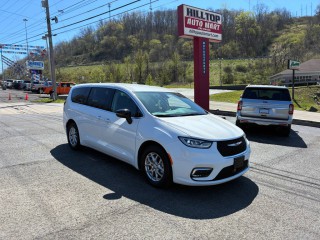 Image for 2024 Chrysler Pacifica Touring L ID: 7327292