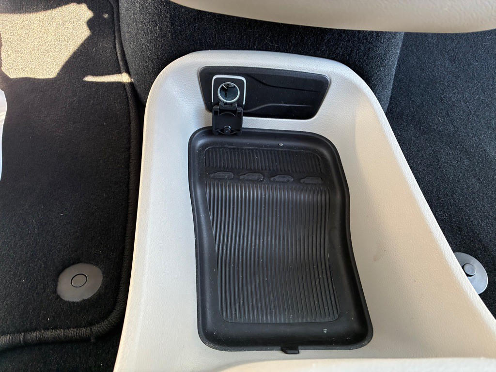 2024 Chrysler Pacifica Image 18