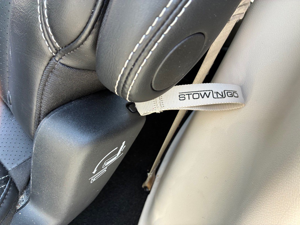 2024 Chrysler Pacifica Image 25