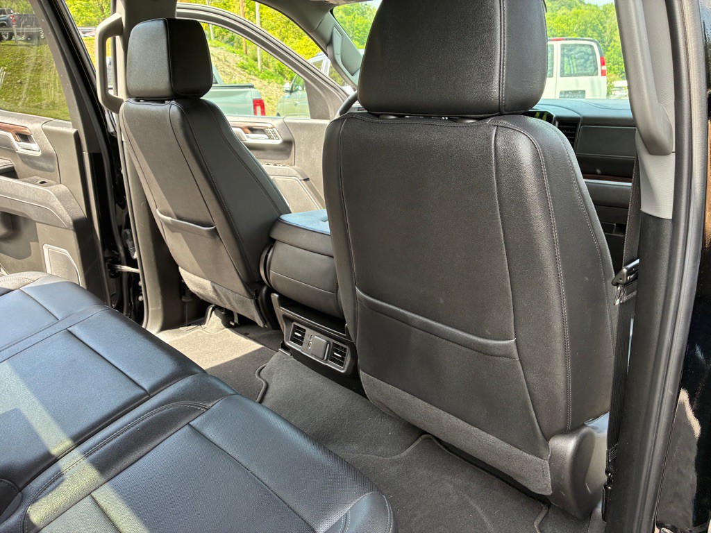 2025 GMC Sierra Image 19