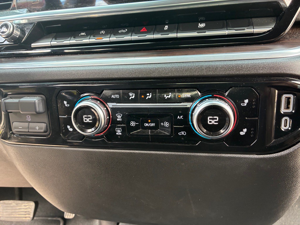 2025 GMC Sierra Image 24