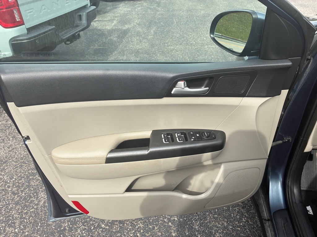 2021 Kia Sportage Image 5