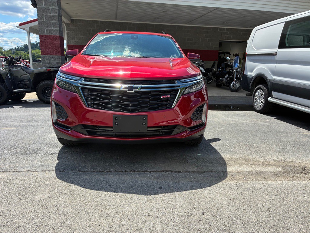 2022 Chevrolet Equinox Image 2