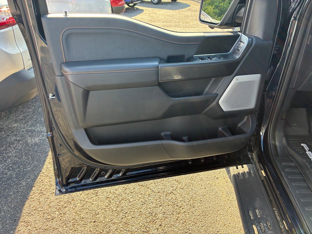 2025 Ford F-150 Image 15