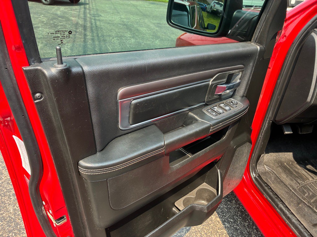 2021 RAM 1500 Image 6