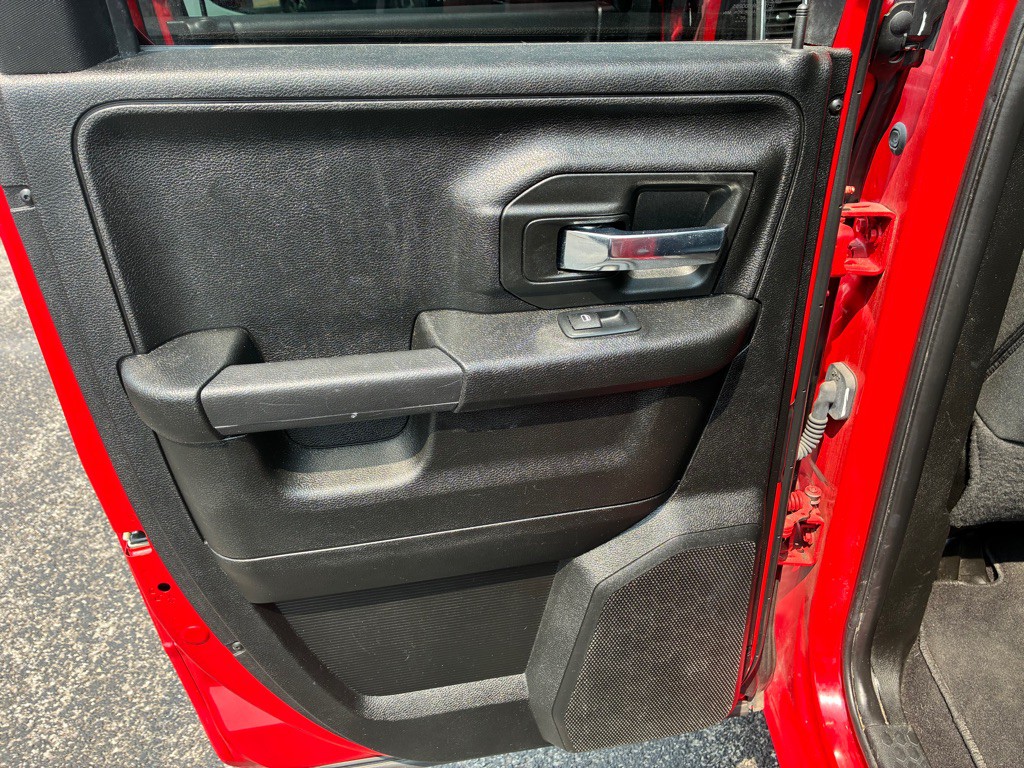 2021 RAM 1500 Image 7