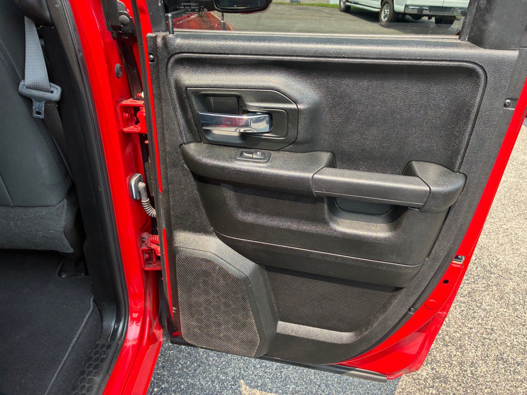 2021 RAM 1500 Image 10