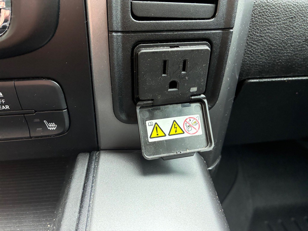 2021 RAM 1500 Image 28