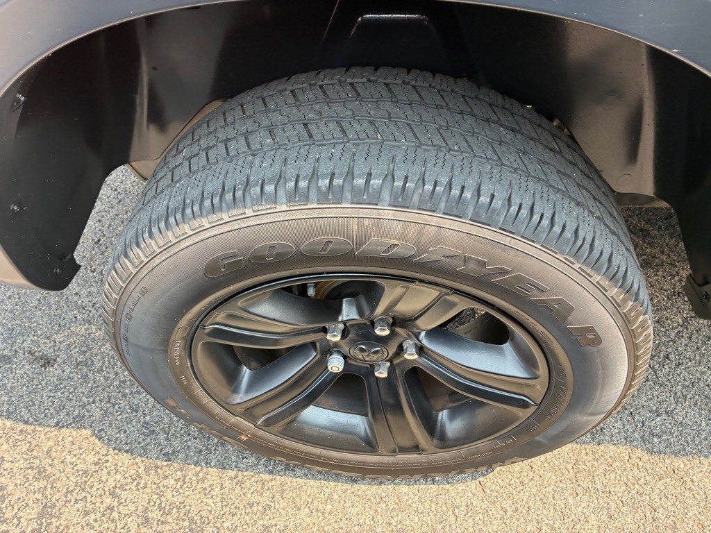 2021 RAM 1500 Image 32
