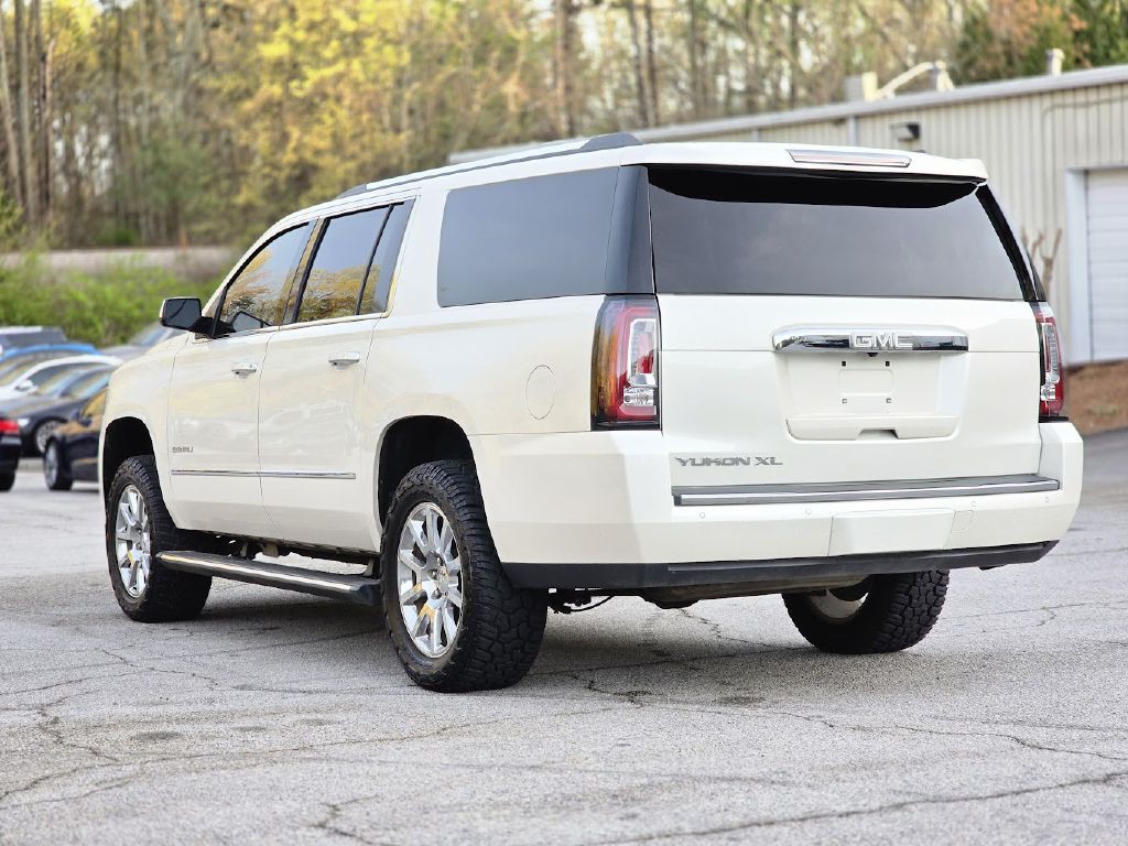 2015 GMC Yukon Image 5
