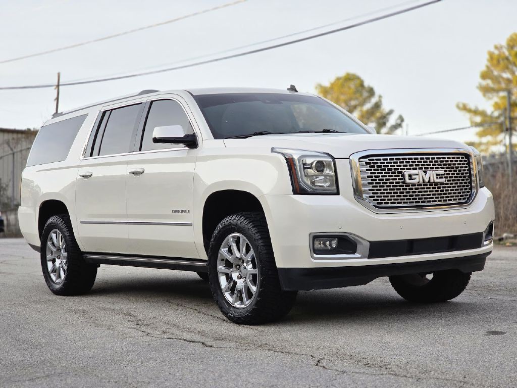 2015 GMC Yukon Image 11