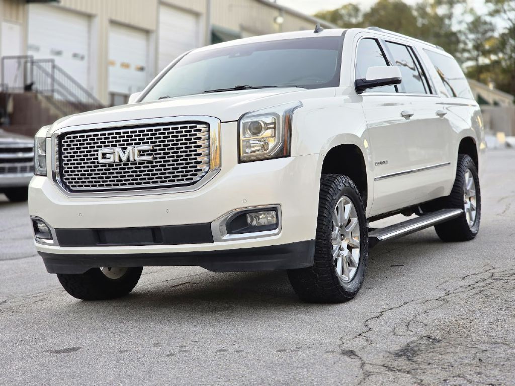 2015 GMC Yukon Image 13