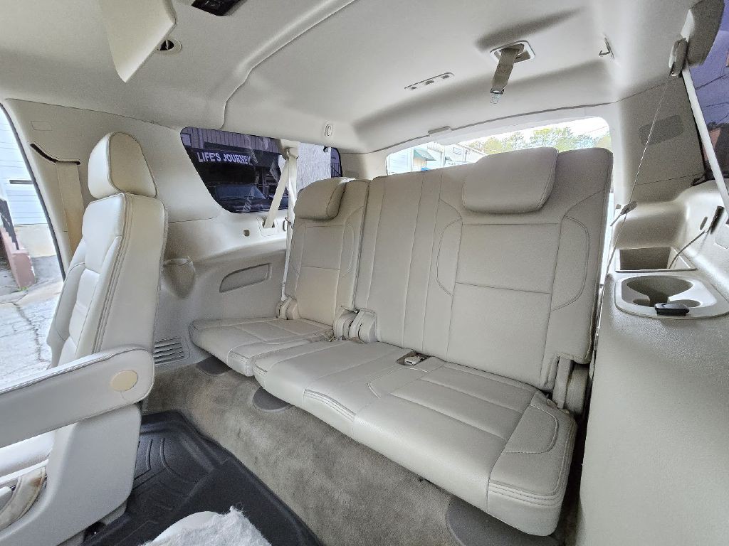 2015 GMC Yukon Image 28