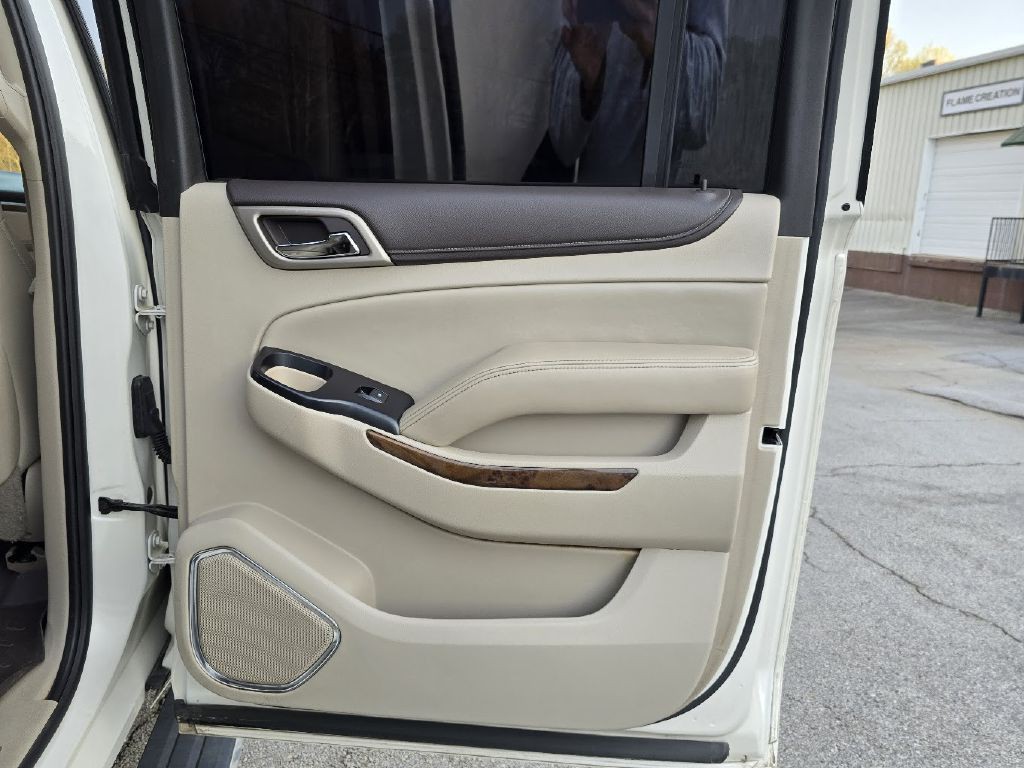 2015 GMC Yukon Image 37