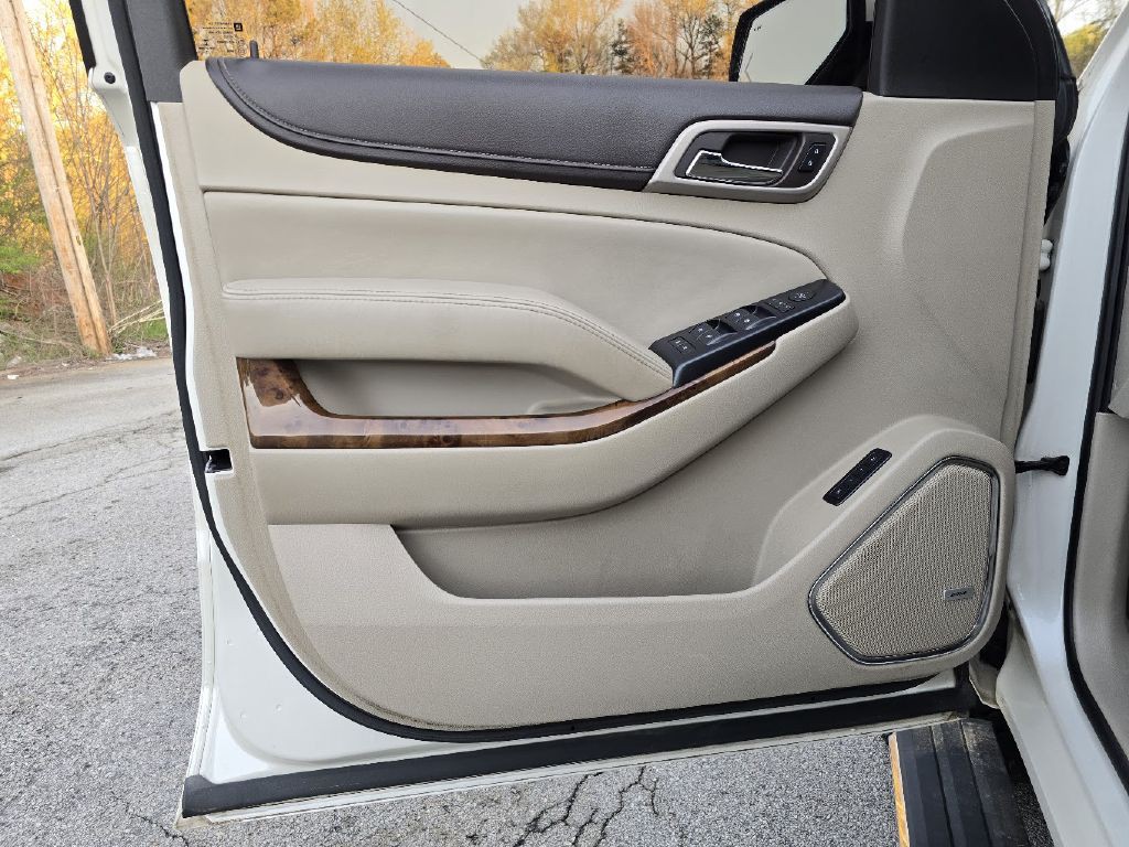 2015 GMC Yukon Image 39