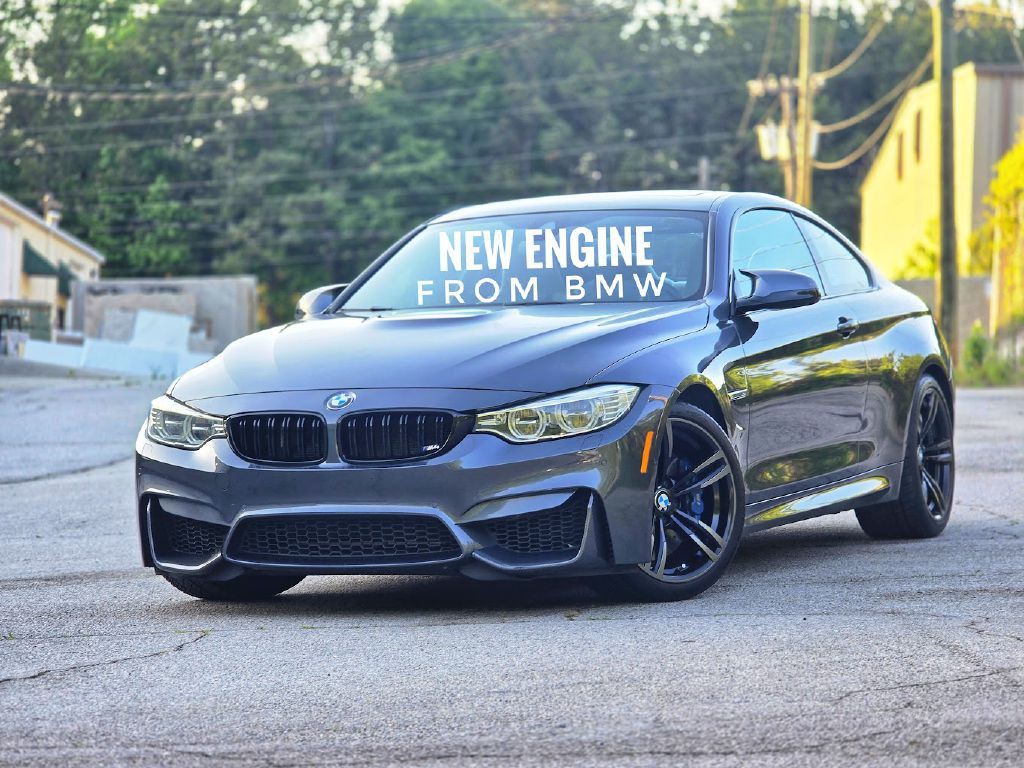 2015 BMW M4 Image 2