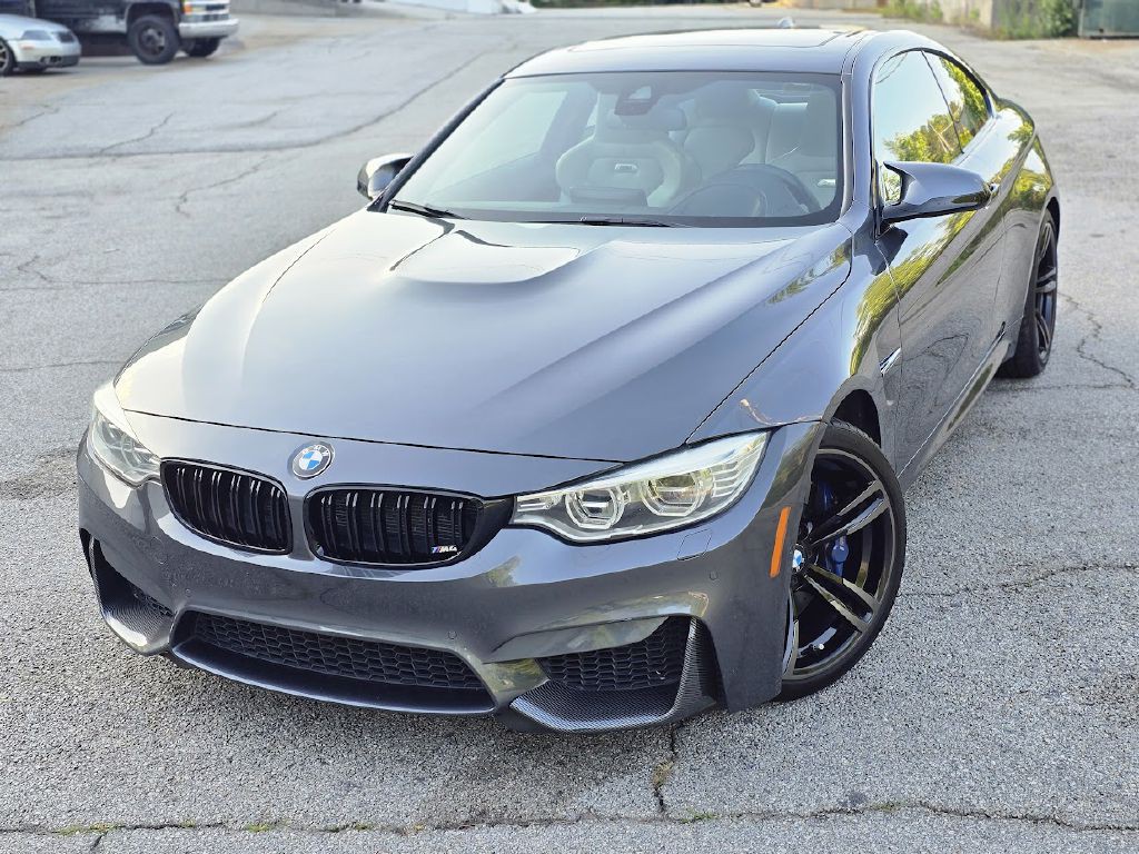 2015 BMW M4 Image 4