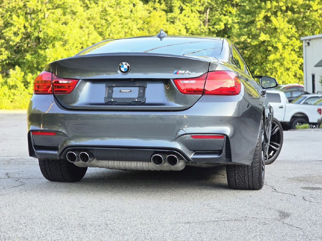 2015 BMW M4 Image 5