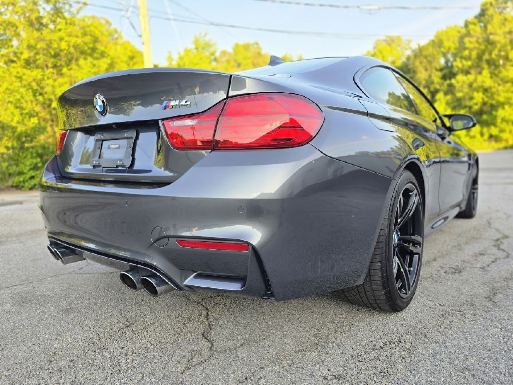 2015 BMW M4 Image 13