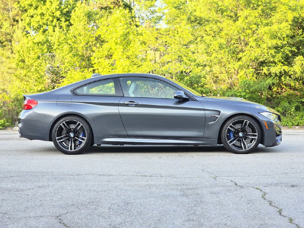 2015 BMW M4 Image 15