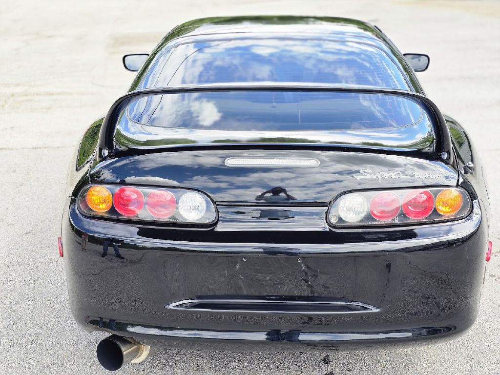 1993 Toyota Supra Image 8