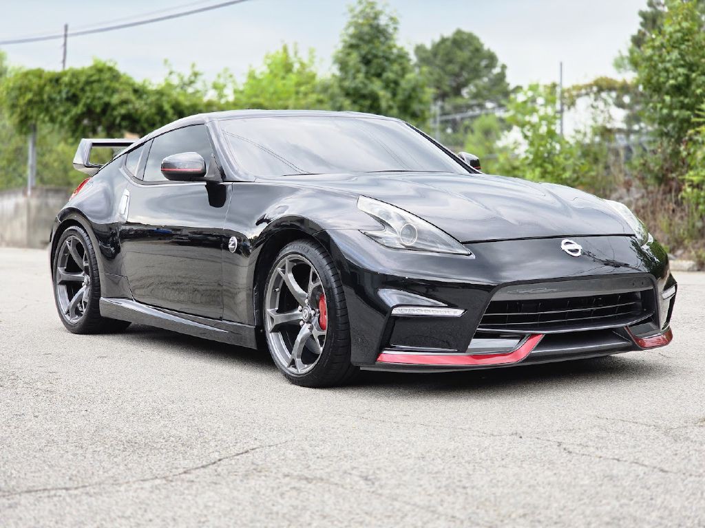 2014 Nissan 370Z Image 14