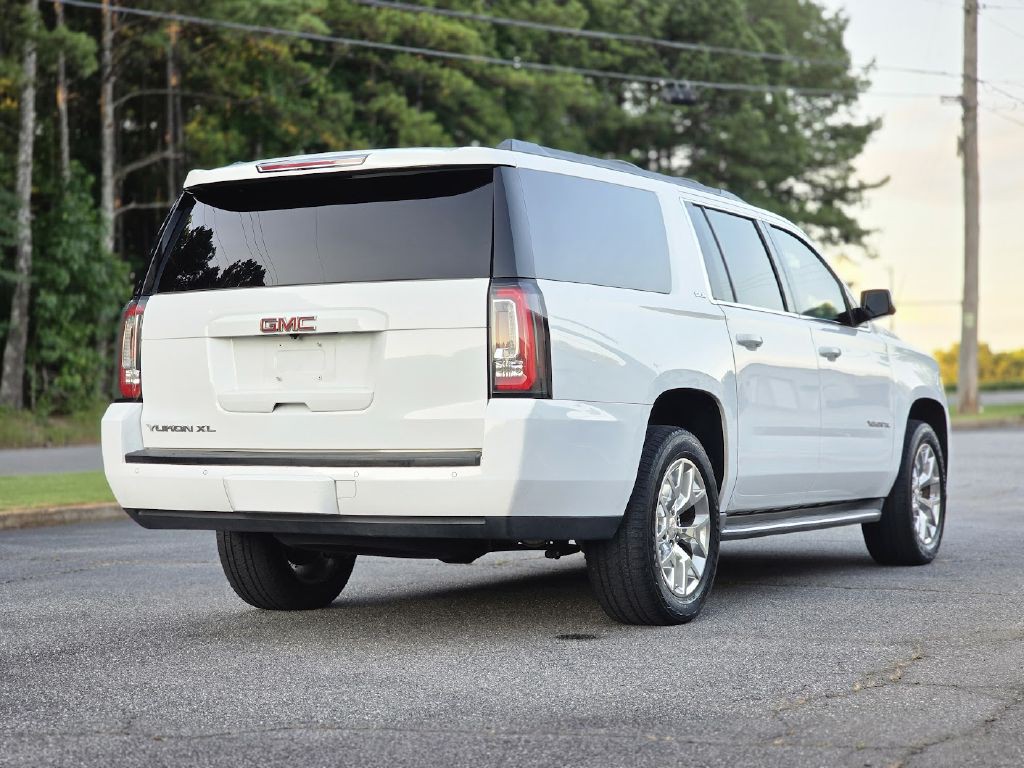 2016 GMC Yukon Image 8