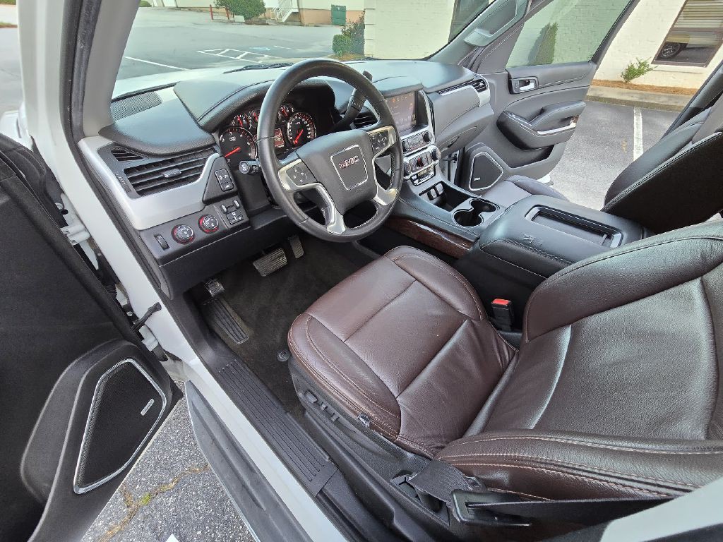 2016 GMC Yukon Image 20