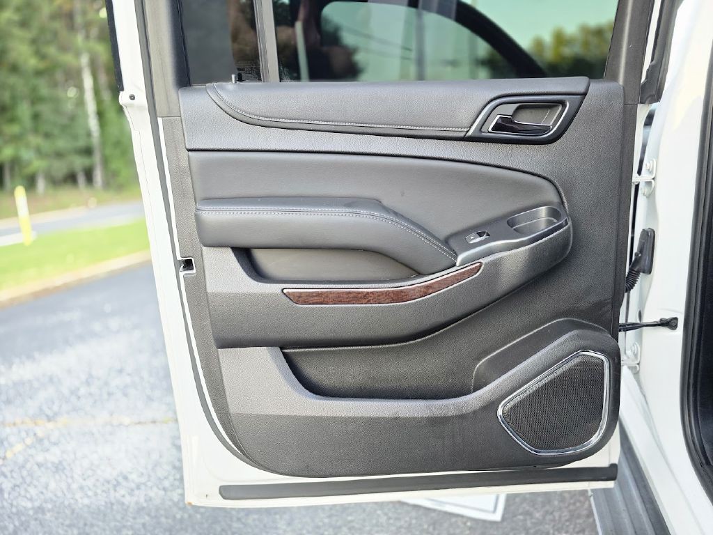 2016 GMC Yukon Image 24